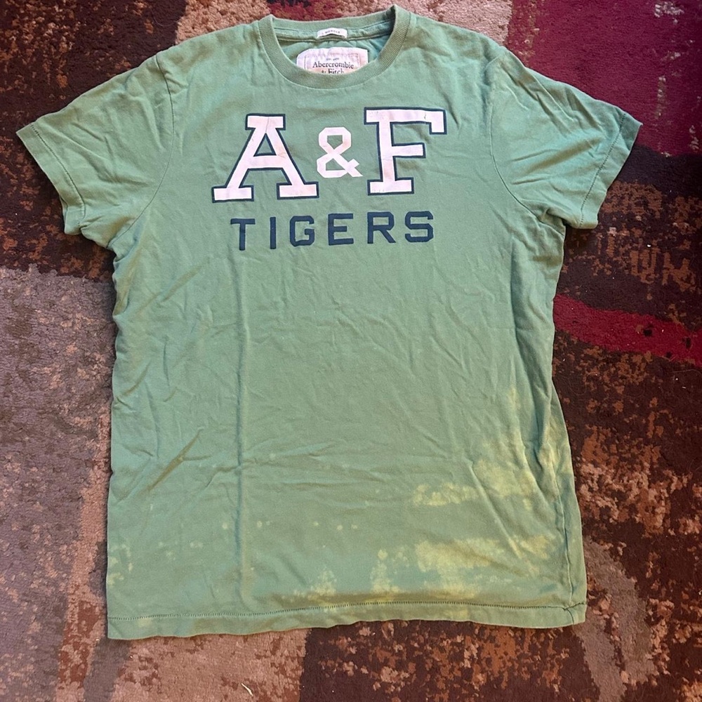 Abercrombie & Fitch Men's Green T-shirt